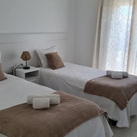 Apartamento Alagoinha Вила Нова де Милфонтеш Екстериор снимка