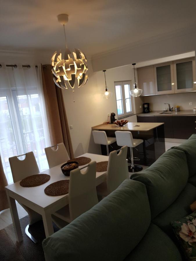 Apartamento Alagoinha Вила Нова де Милфонтеш Екстериор снимка